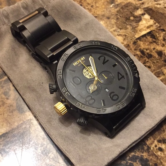 Nixon gumball 3000 stainless steel watch - Picture 2 of 4